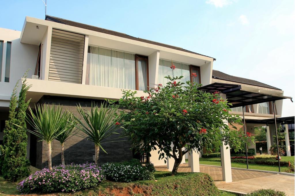 Villa Tirta Syariah Bandung Exterior foto